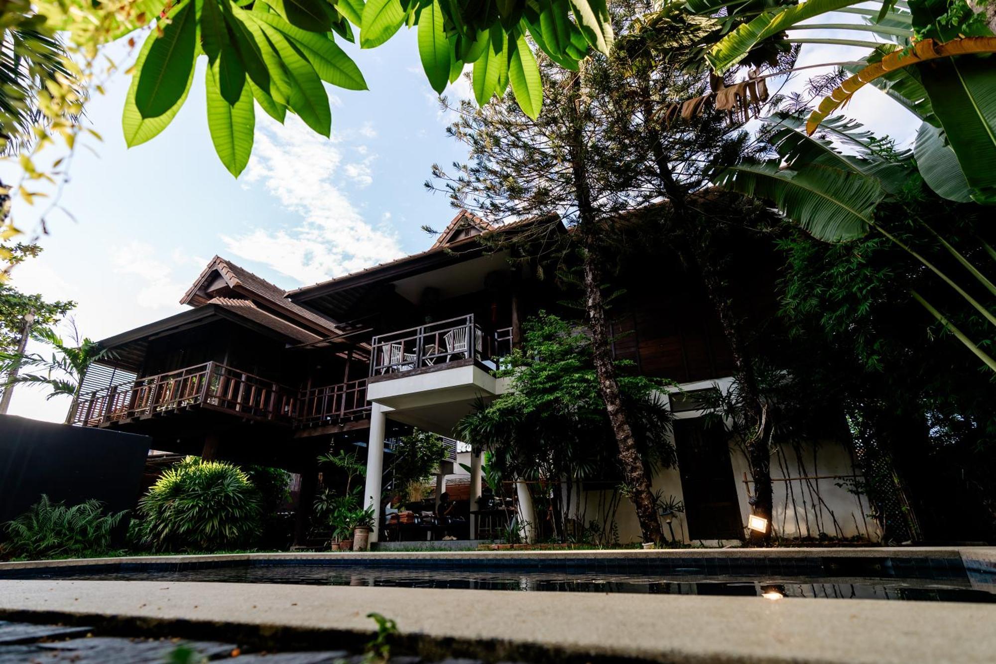 Tolani Northgate Villa Chiang Mai Bagian luar foto