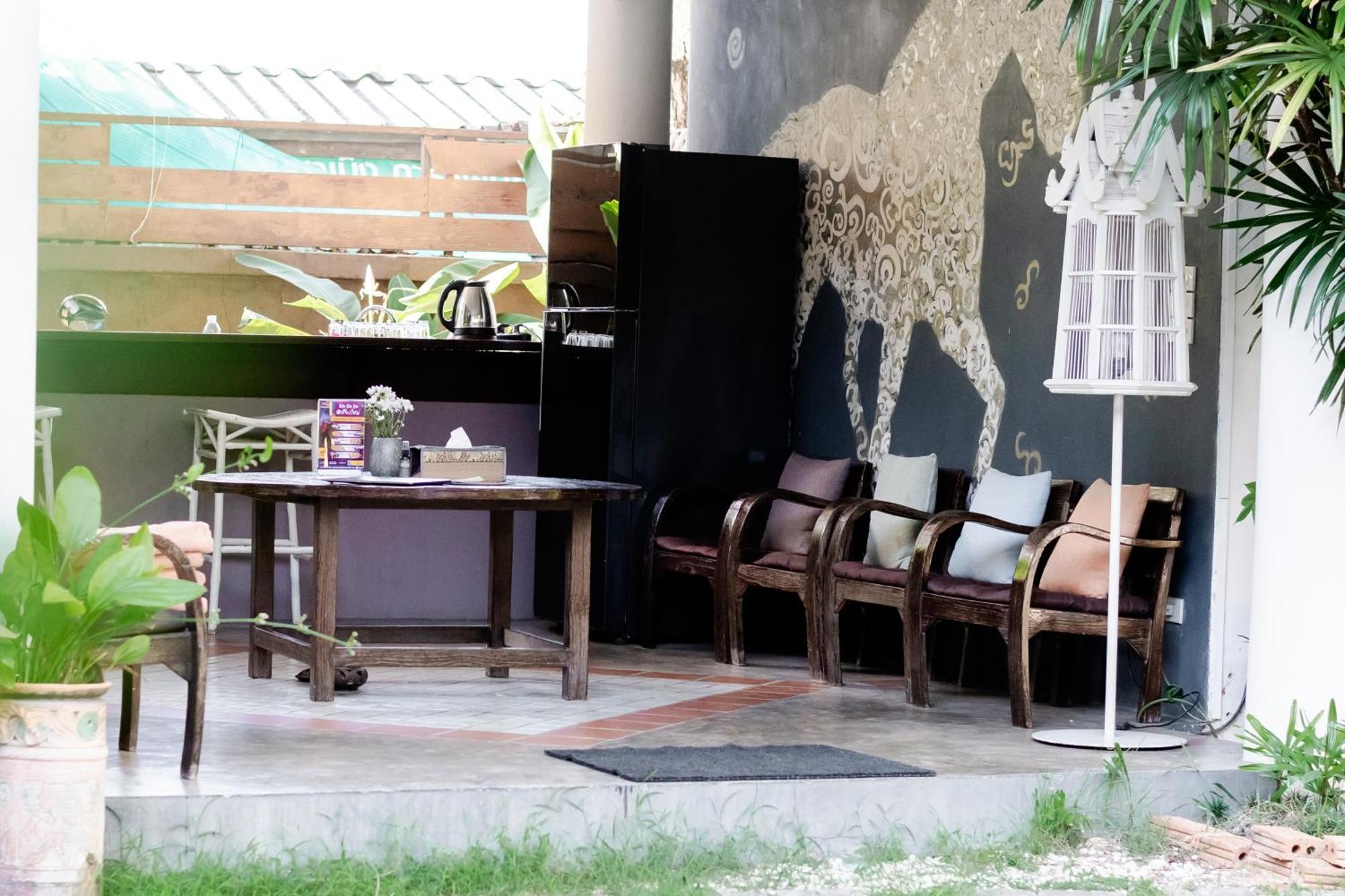Tolani Northgate Villa Chiang Mai Bagian luar foto